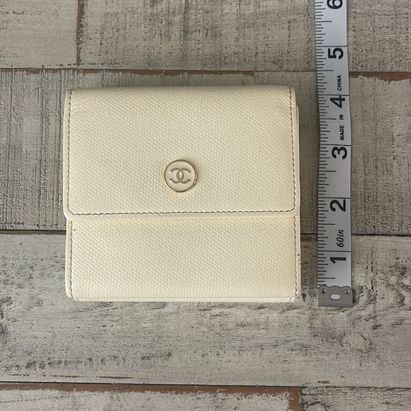 Chanel CC Logo Cream Caviar Leather TriFold Compact Wallet. Vintage - Picture 14 of 14